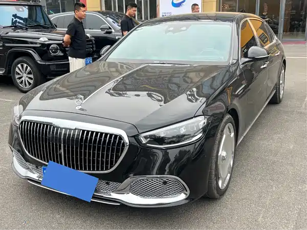 Mercedes-Benz Maybach S-Class 2025