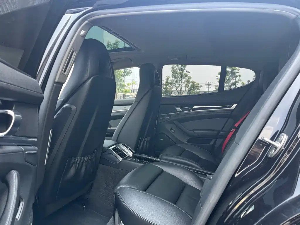 Porsche Panamera 2016 — фото 14