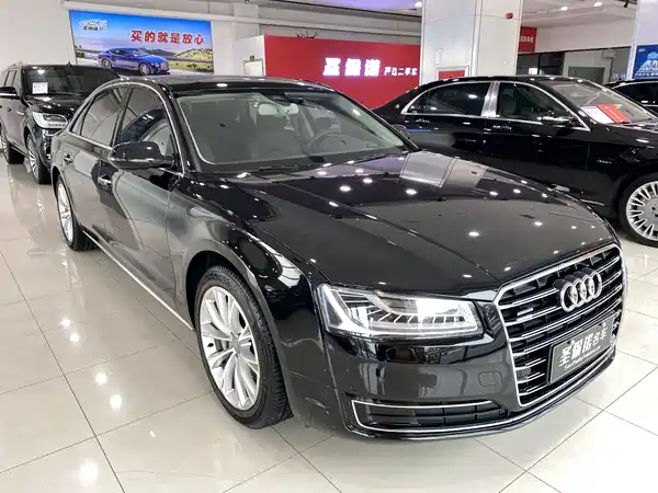 Audi A8 2015