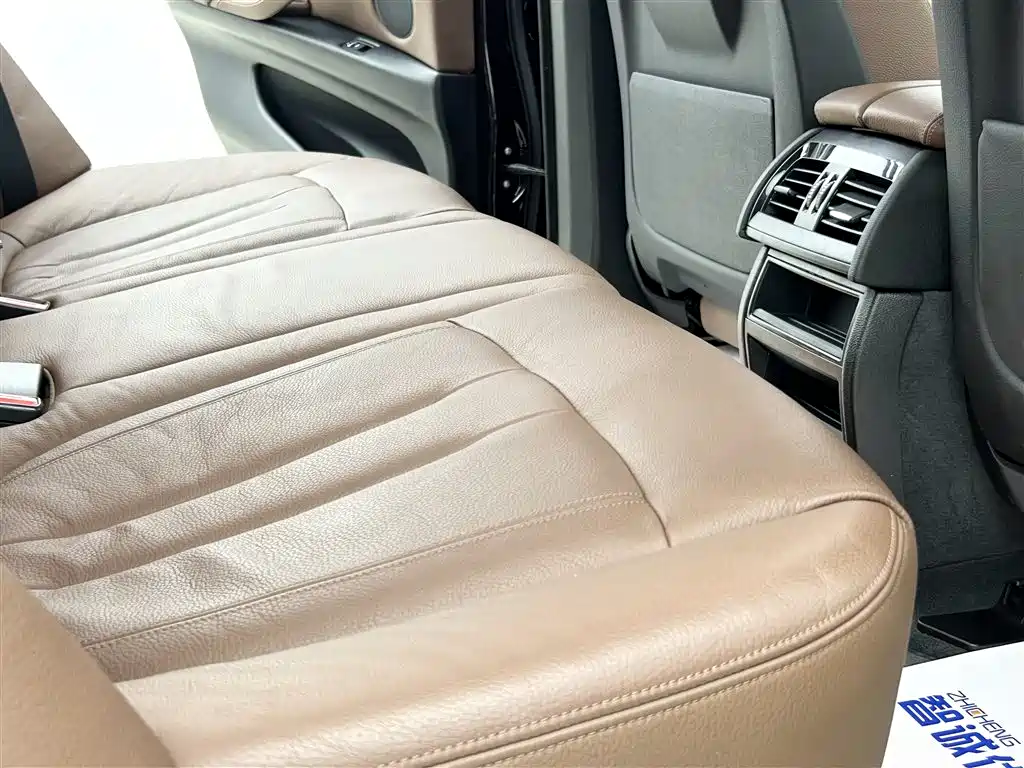 BMW X5 2018 — фото 13
