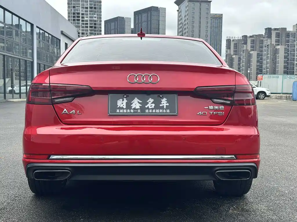 Audi A4L 2019 — фото 10