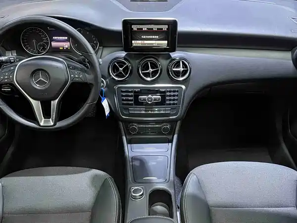 Mercedes-Benz A-Class 2014