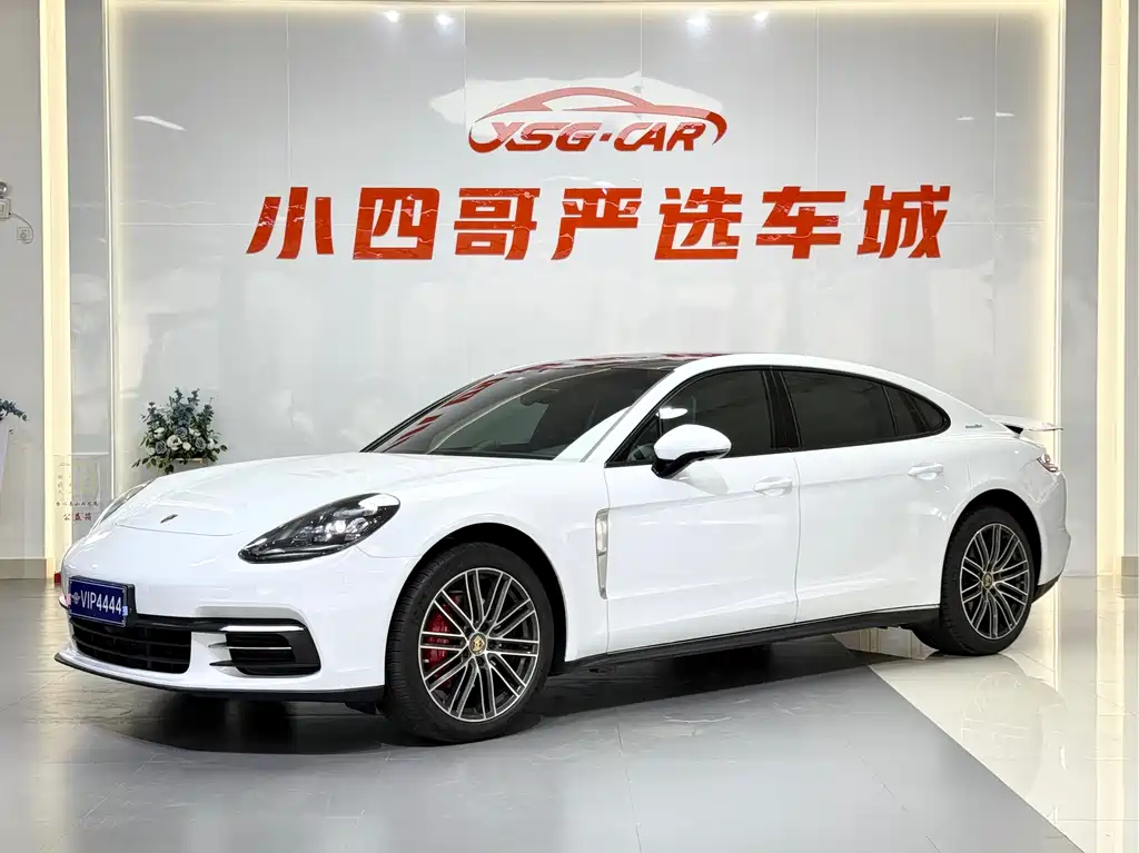 Porsche Panamera 2017 — фото 1