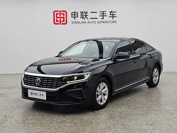 Volkswagen Passat 2025