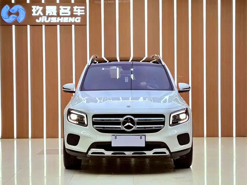 Mercedes-Benz GLB 2021