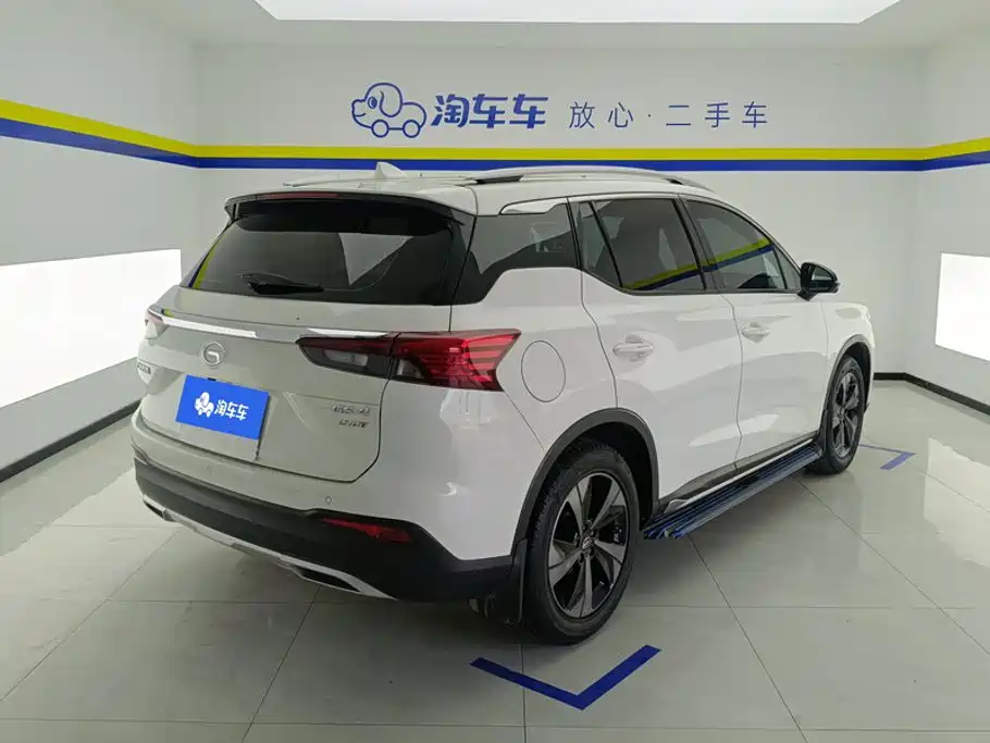 GAC Trumpchi GS4 2022 — фото 3