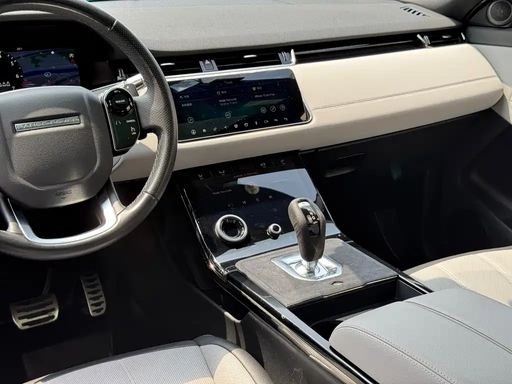 Land Rover Range Rover Evoque 2020 — фото 17