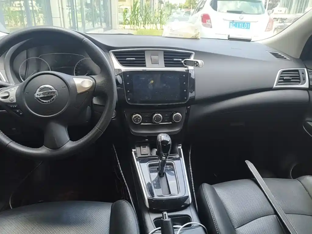 Nissan Sylphy 2019 — фото 13