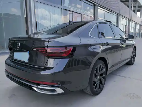 Volkswagen Sagitar 2023