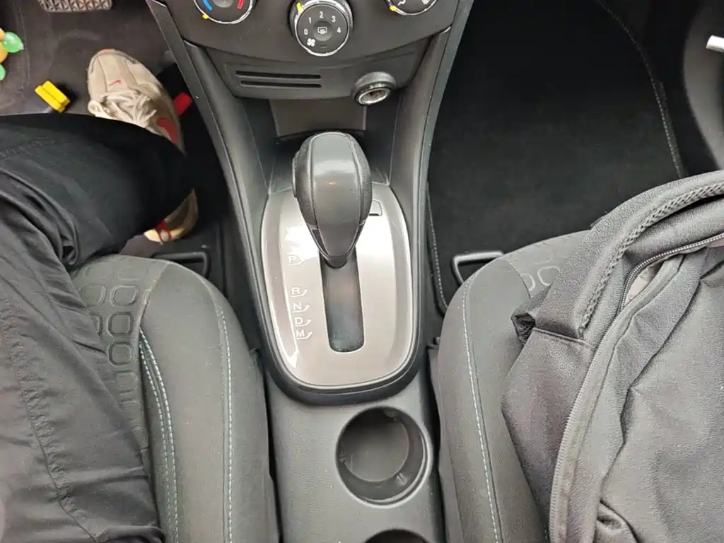Chevrolet Trax 2016 — фото 14