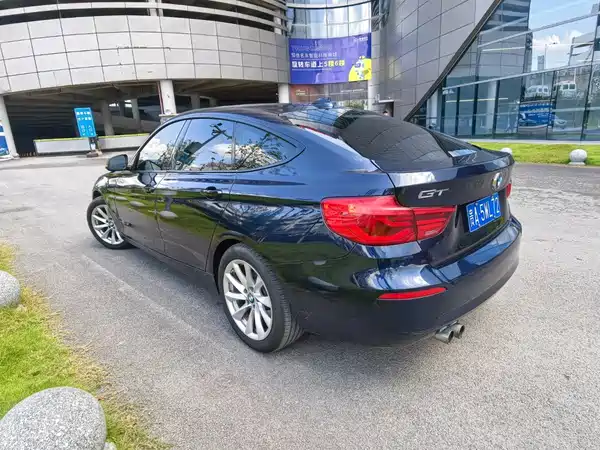 BMW 3 Series GT 2019