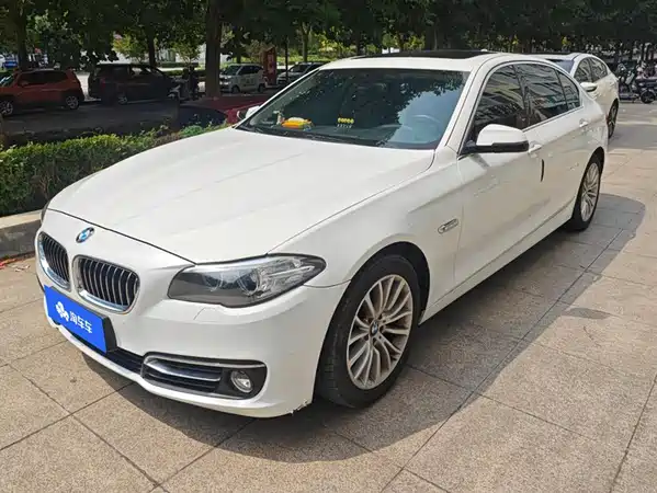 BMW 5 Series 2015