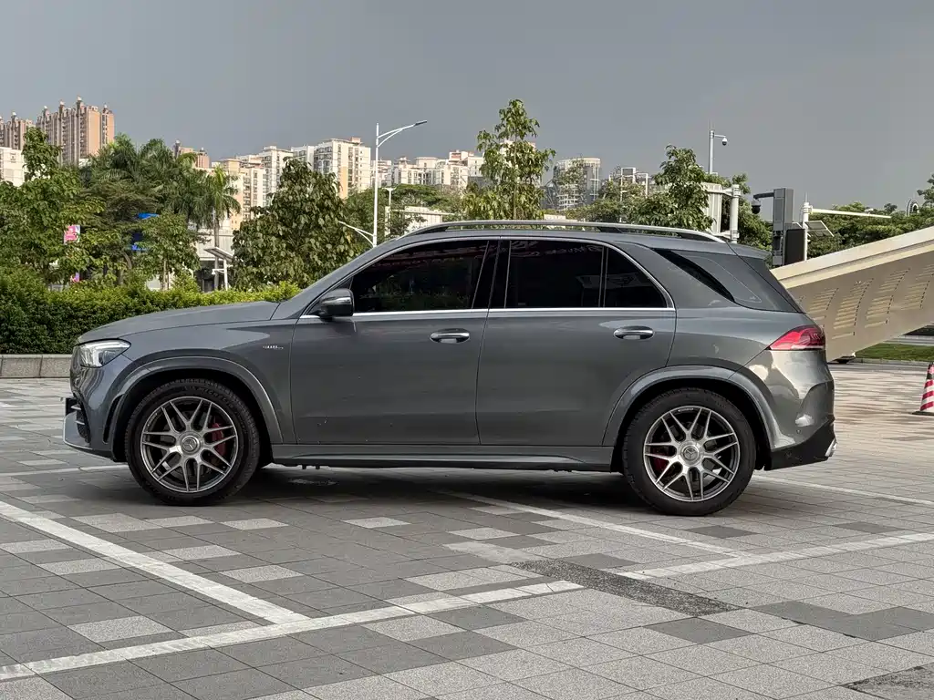 Mercedes-Benz GLE AMG 2020 — фото 9