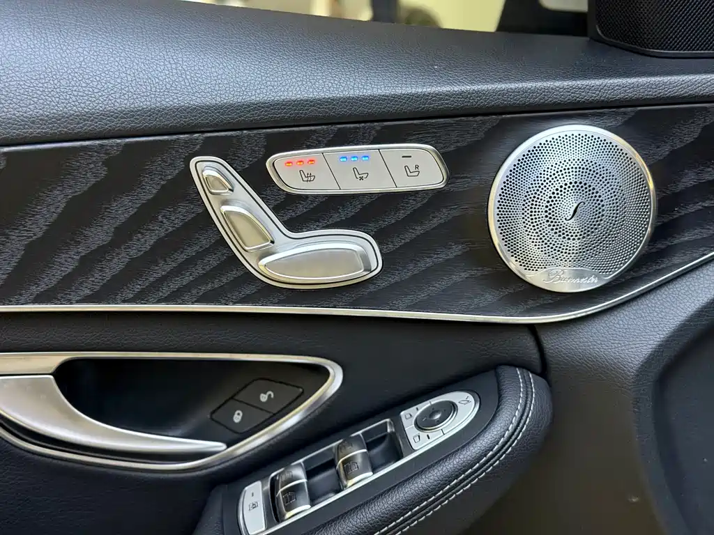 Mercedes-Benz C-Class 2019 — фото 5