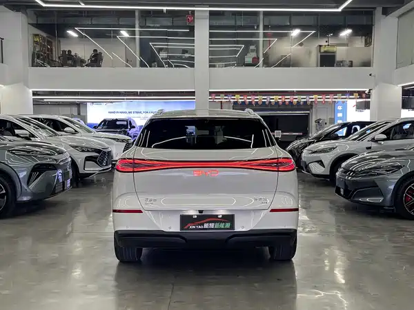 BYD Sealion 06 2025