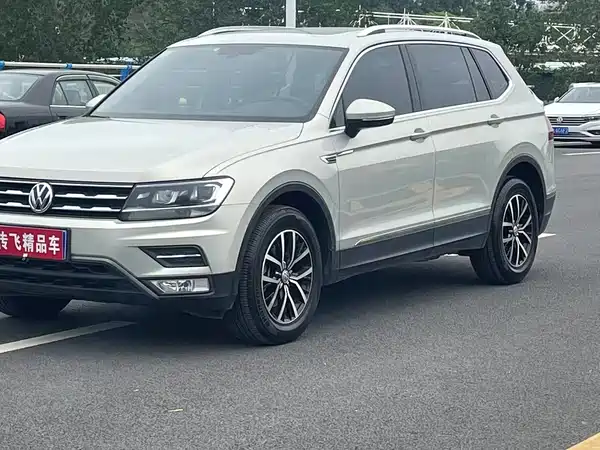 Volkswagen Tiguan L 2018