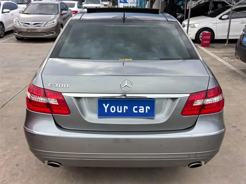 Mercedes-Benz E-Class 2010