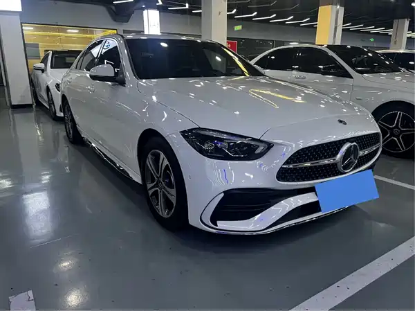 Mercedes-Benz C-Class 2022