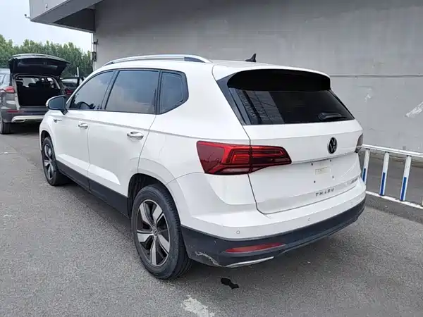 Volkswagen Tharu 2021