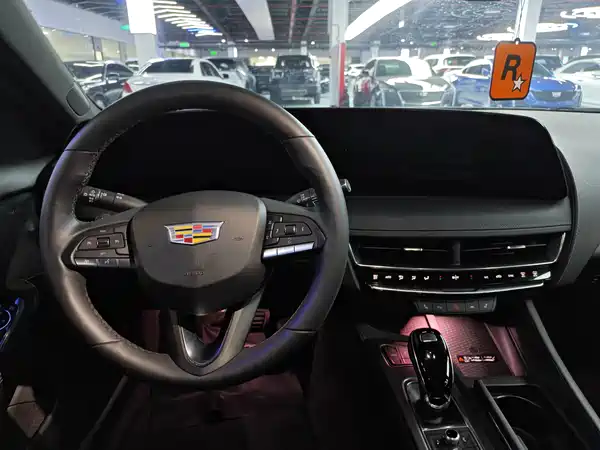 Cadillac CT5 2024