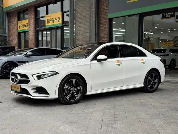 Mercedes-Benz A-Class 2022