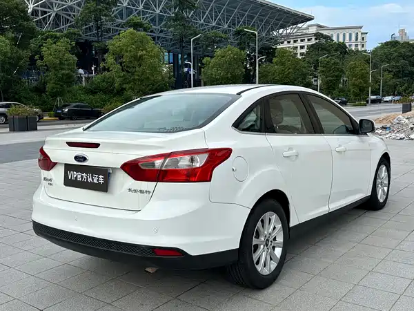 Ford Focus 2015