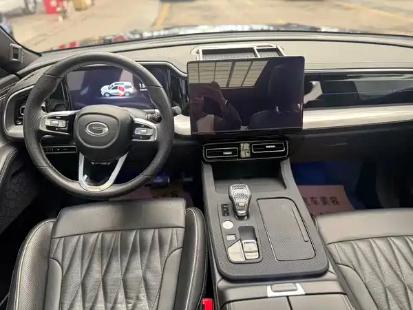 GAC Trumpchi GS8 2022