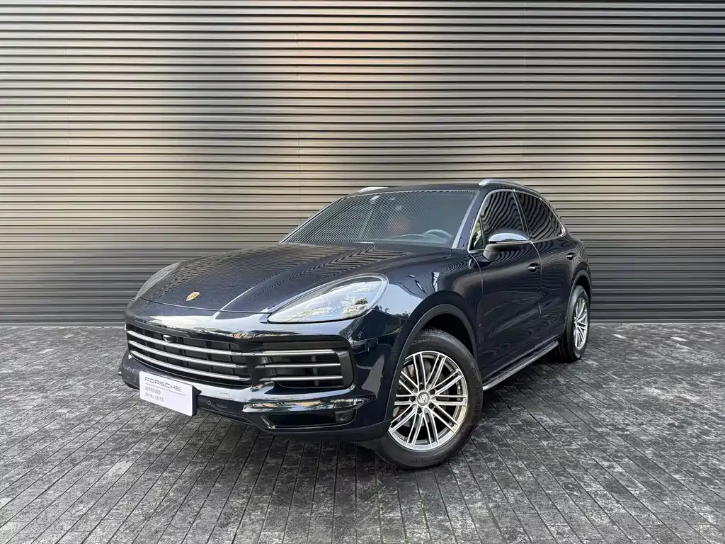 Porsche Cayenne 2021 — фото 1
