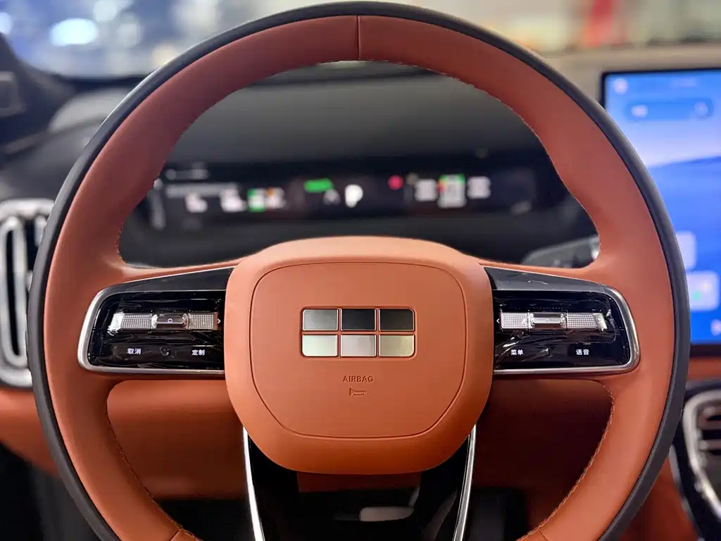 Geely Galaxy M9 2026 — фото 16