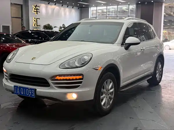 Porsche Cayenne 2012