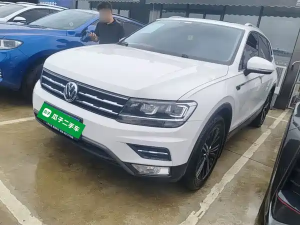 Volkswagen Tiguan L 2019
