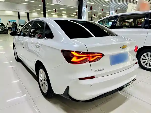 Chevrolet Monza 2023