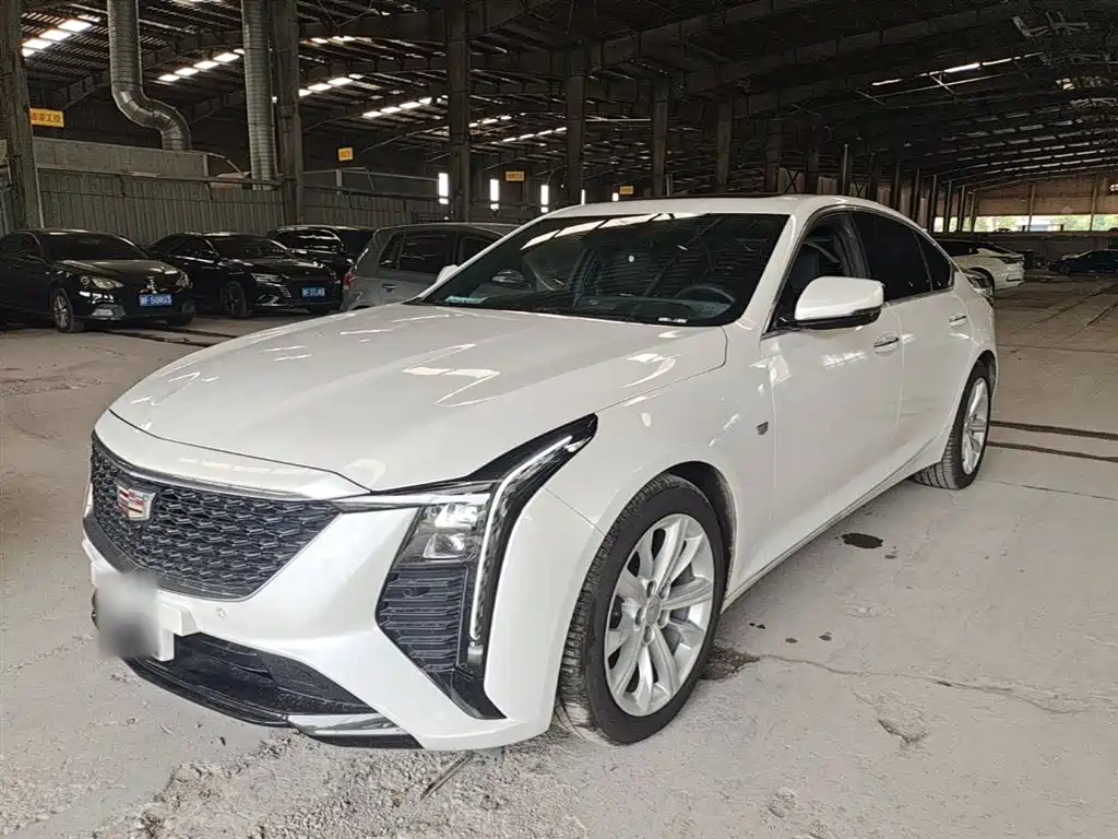 Cadillac CT5 2024 — фото 1