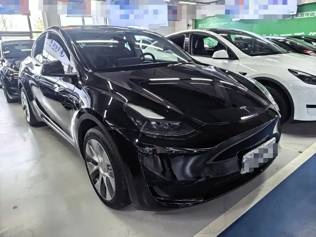 Tesla Model Y 2022 — фото 3