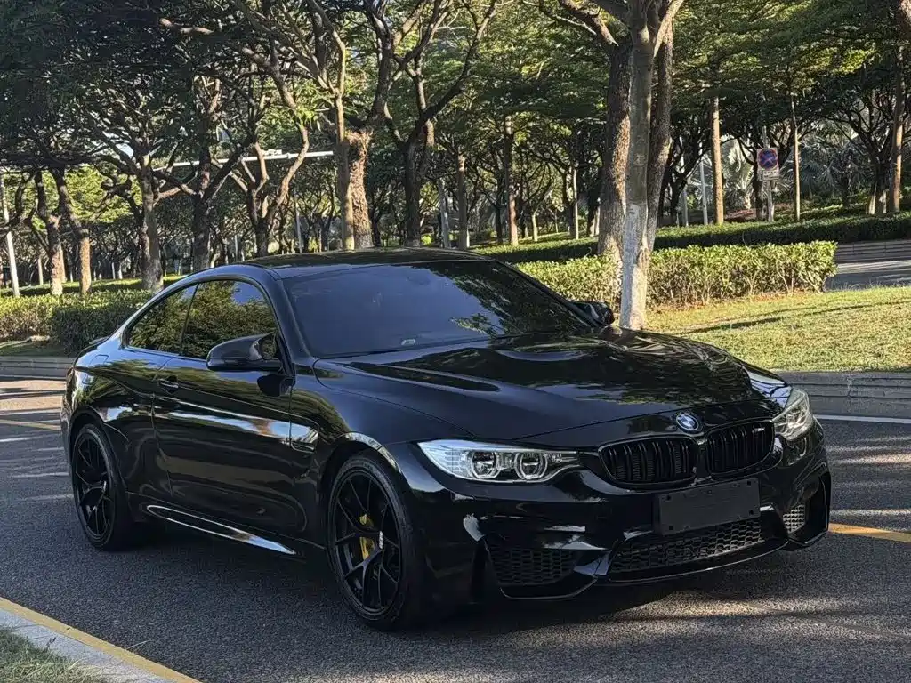 BMW M4 2015 — фото 3