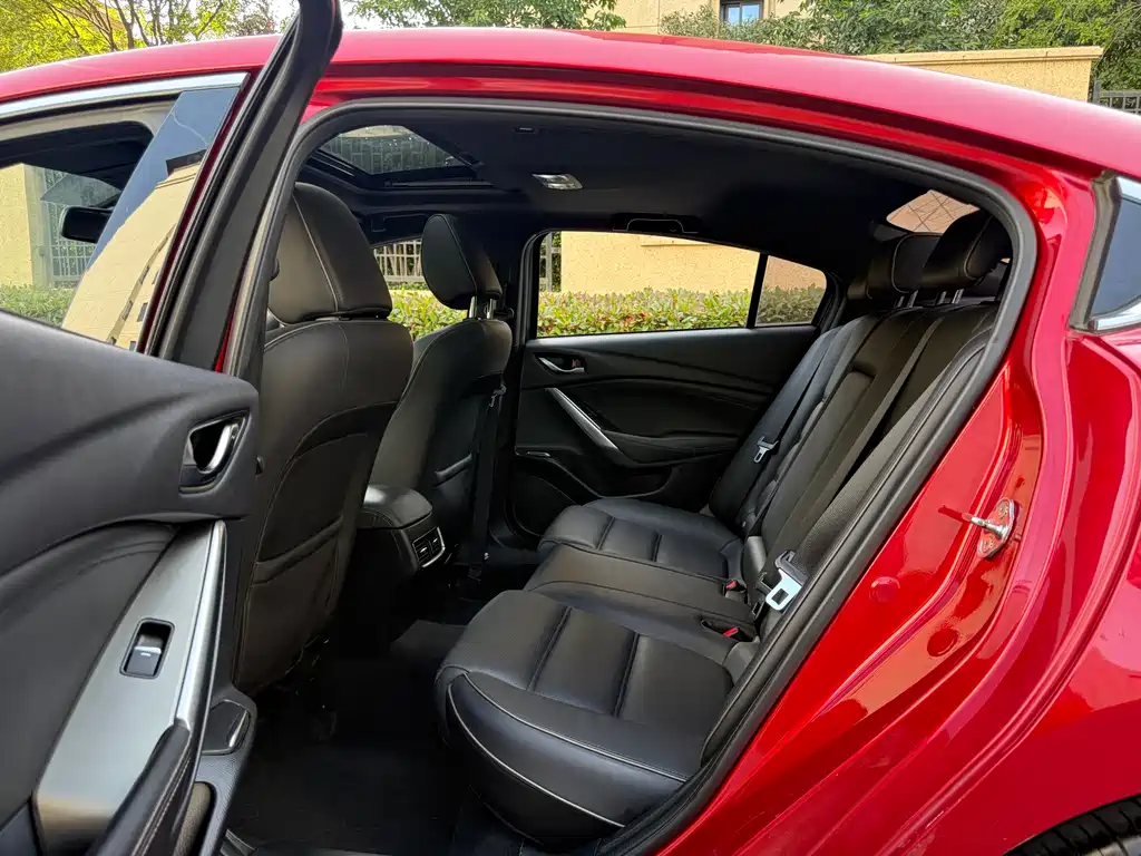 Mazda Atenza 2018 — фото 11