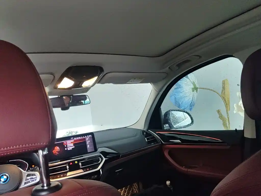 BMW iX3 2022 — фото 18