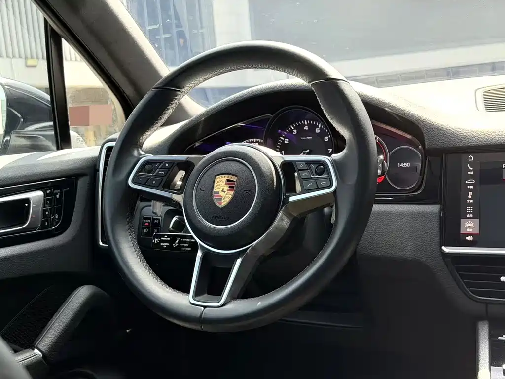 Porsche Cayenne 2018 — фото 5