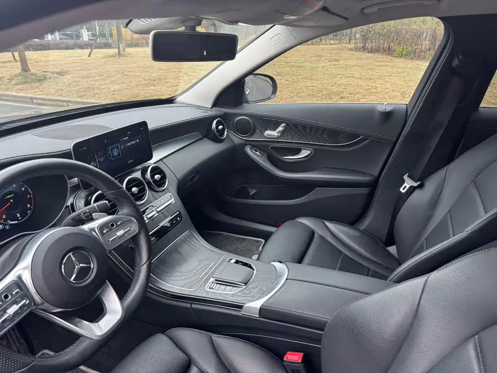 Mercedes-Benz C-Class 2020 — фото 12
