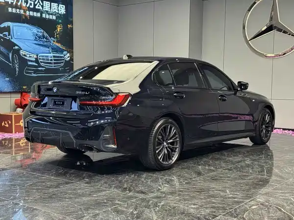 BMW 3 Series 2024