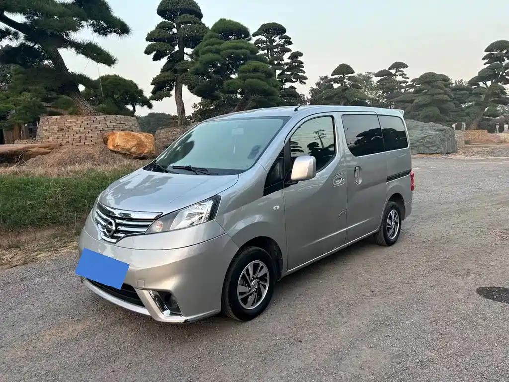 Nissan NV200 2018