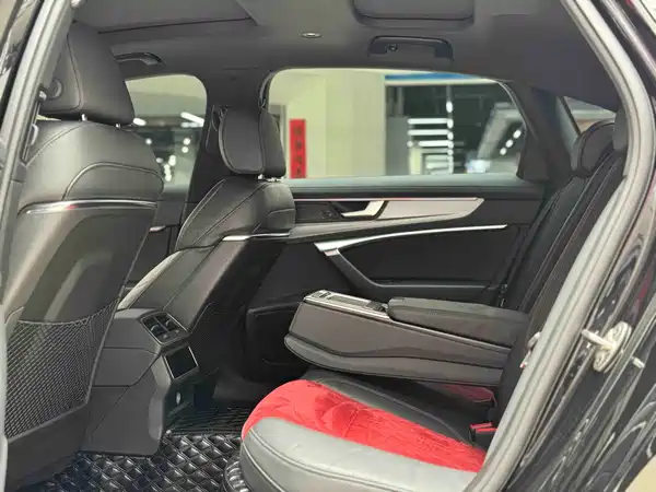 Audi A6L 2021