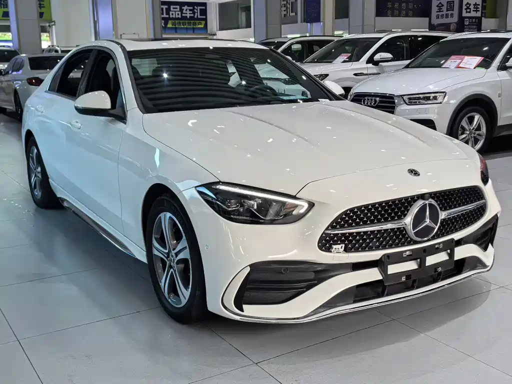 Mercedes-Benz C-Class 2022