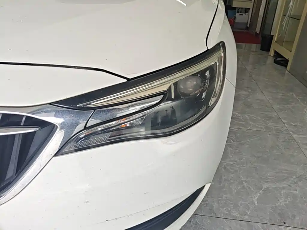 Buick Excelle 2019 — фото 24