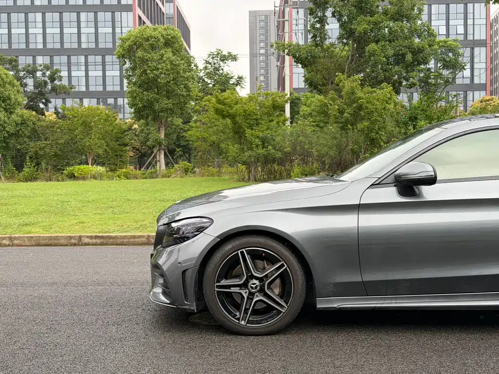 Mercedes-Benz C-Class 2019