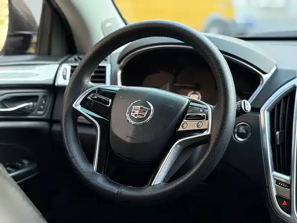 Cadillac SRX 2014