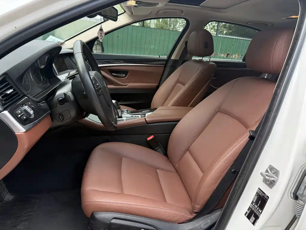 BMW 5 Series 2016