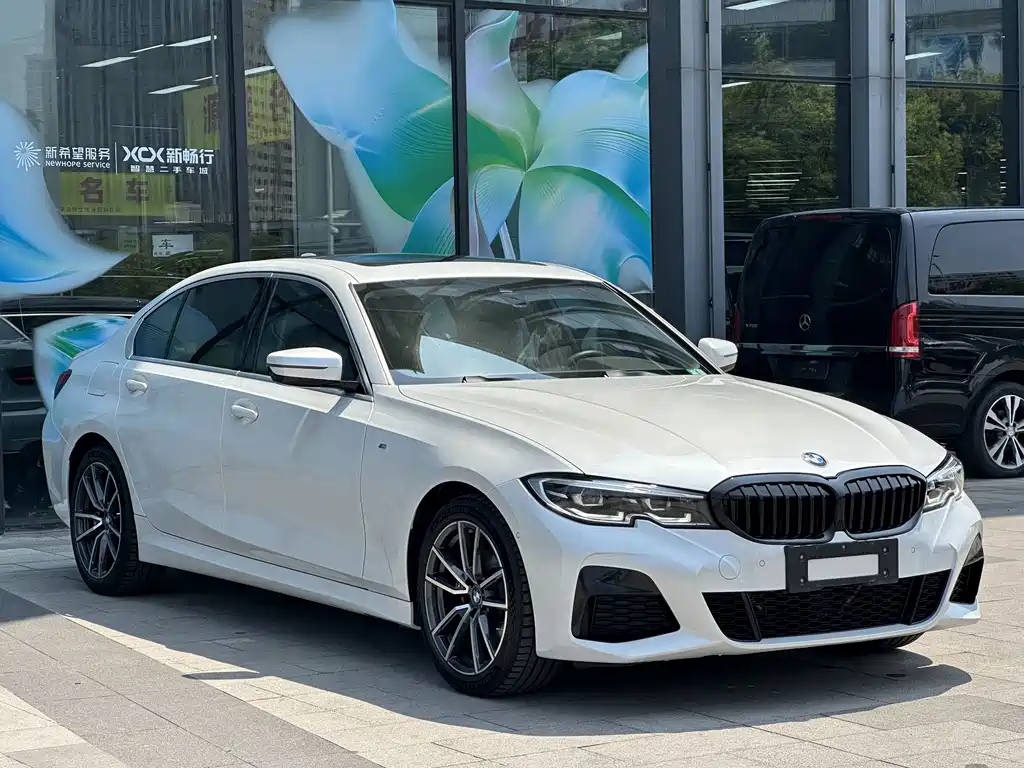 BMW 3 Series 2020