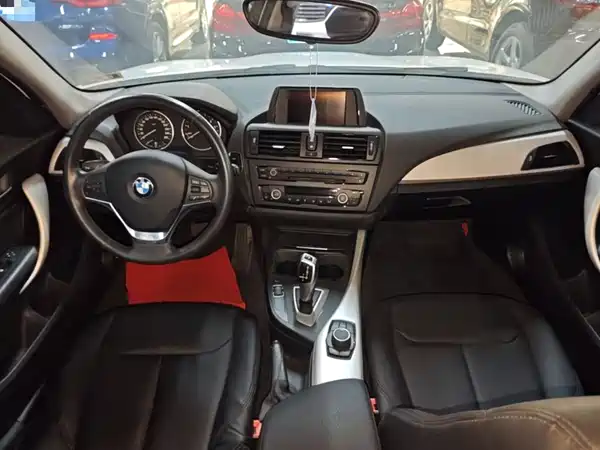 BMW 1 Series 2015