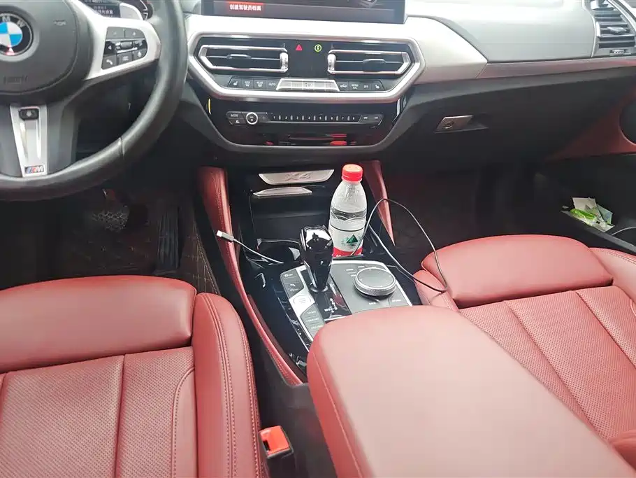 BMW X4 2022 — фото 16